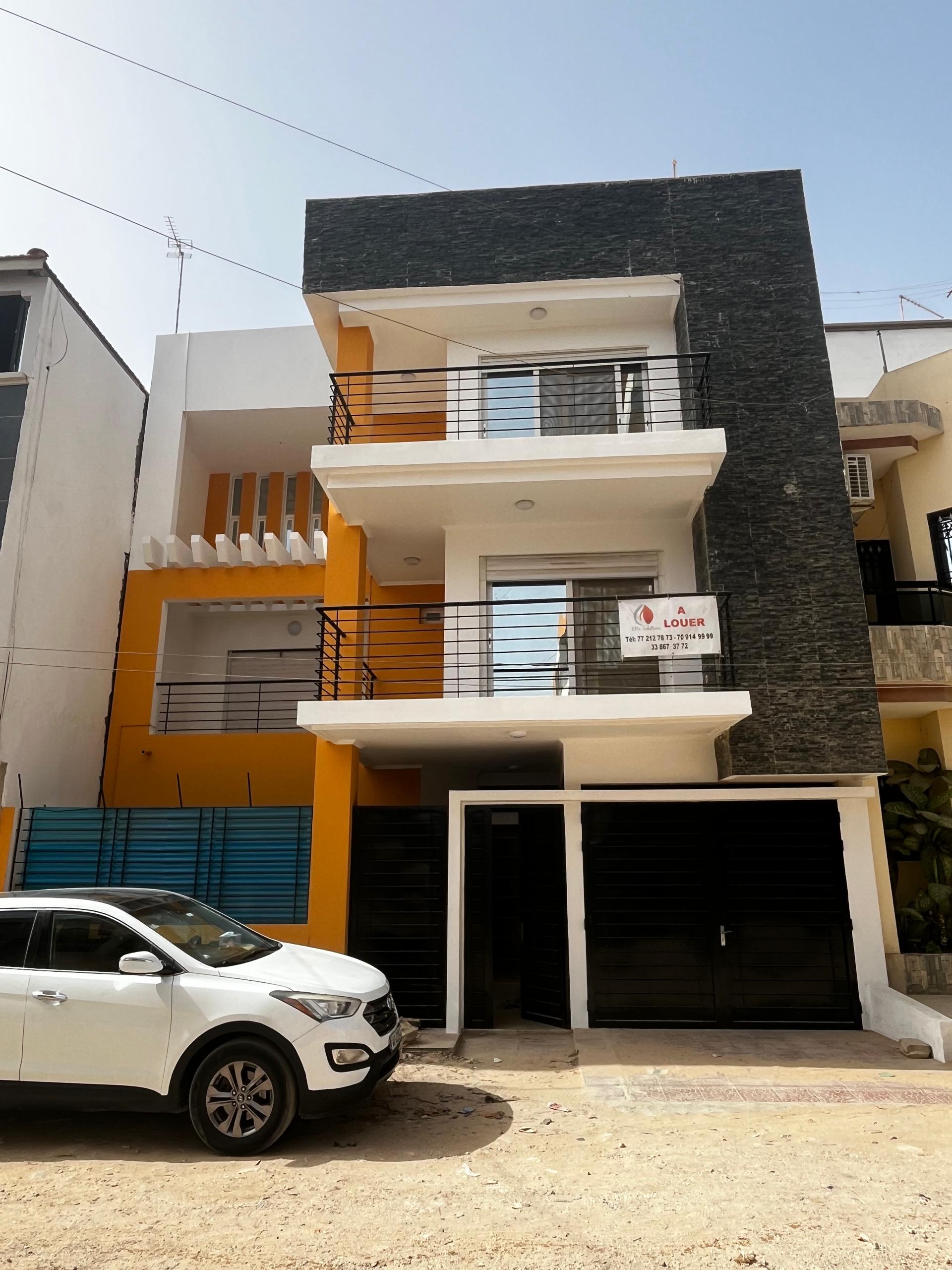 Villa R+ 2 à Louer Aéroport cité Terme NORD